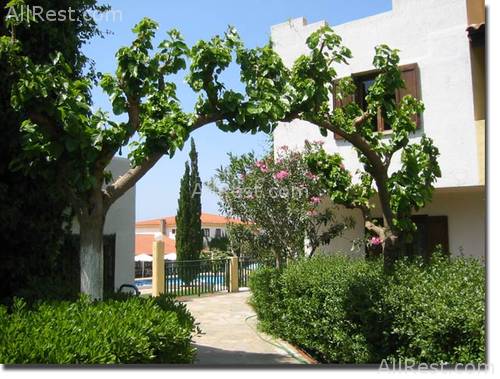 Mia Hara Hotel 3